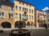 Dettagli
